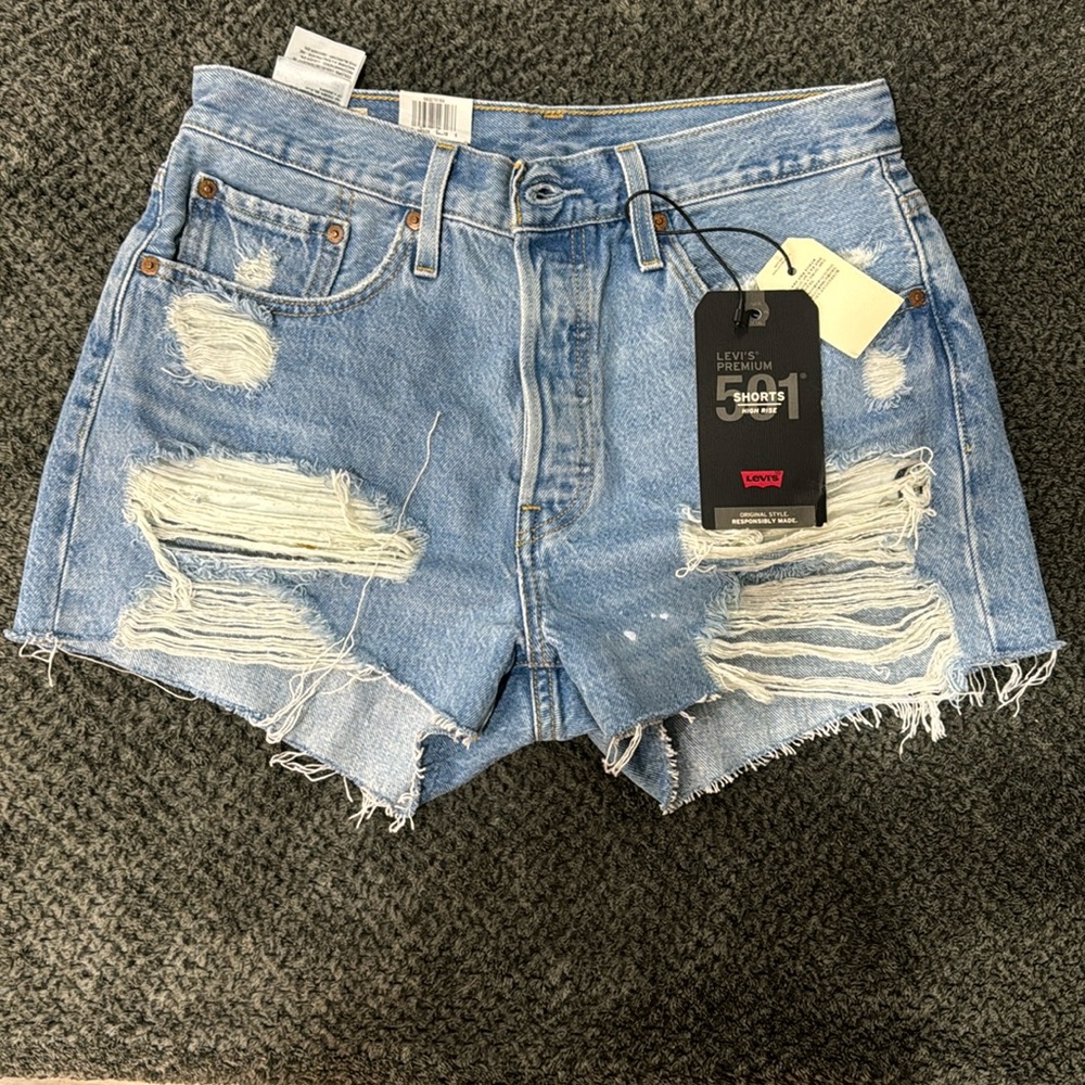 Levi’s denim shorts